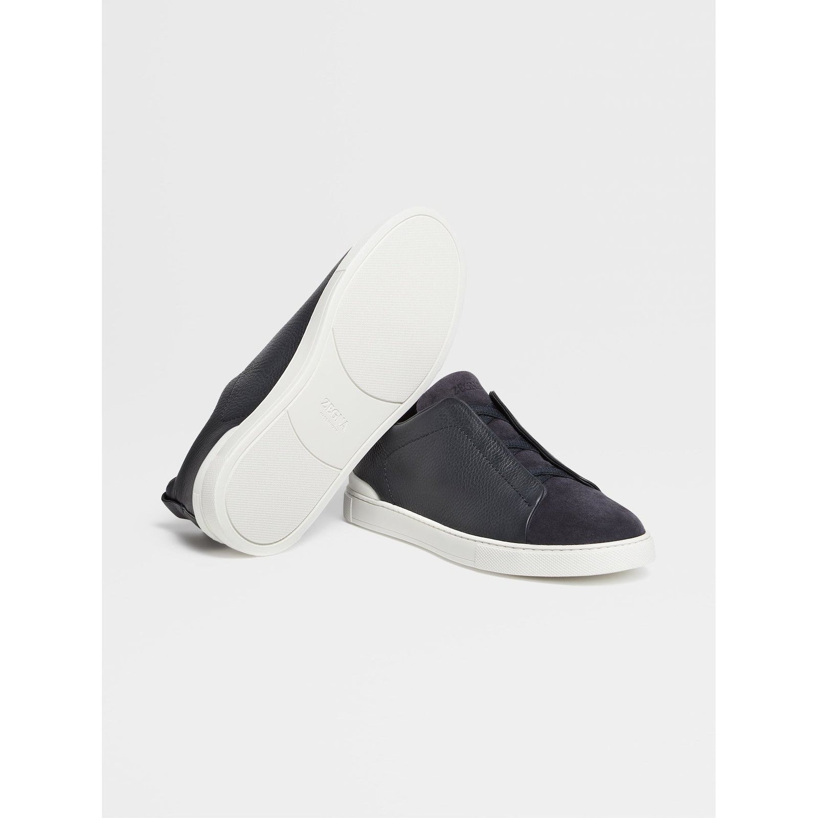 ZEGNA Navy Blue Grained Leather and Suede Triple Stitch™ Low Top Sneakers