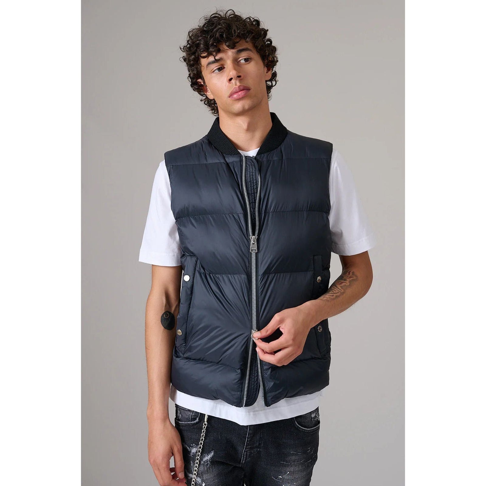 AZAT MARD PUFFER GILET