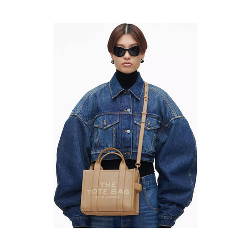 Load image into Gallery viewer, Marc Jacobs THE
LEATHER SMALL TOTE BAG
