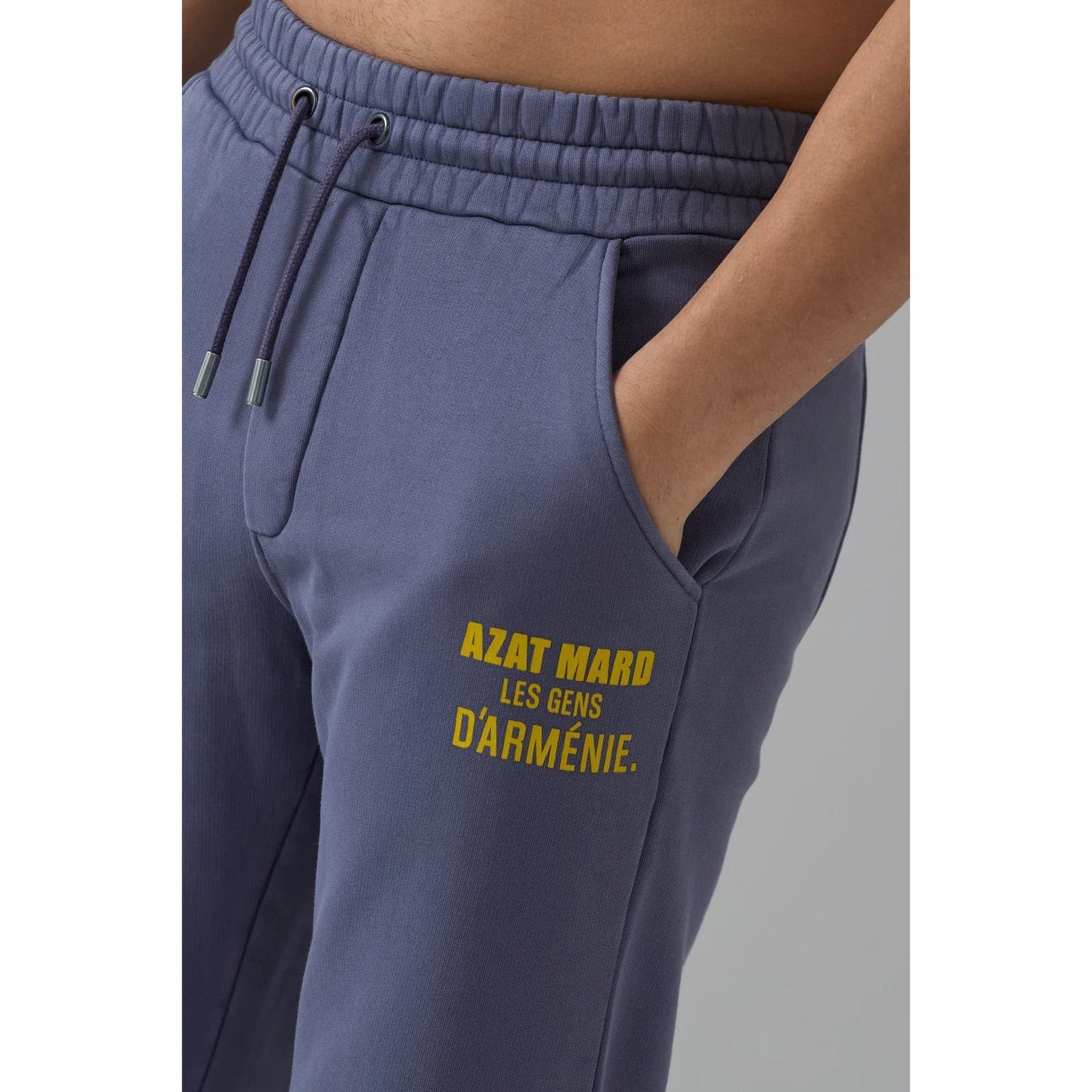 AZAT MARD LES GENS WASHED NAVY JOGGERS