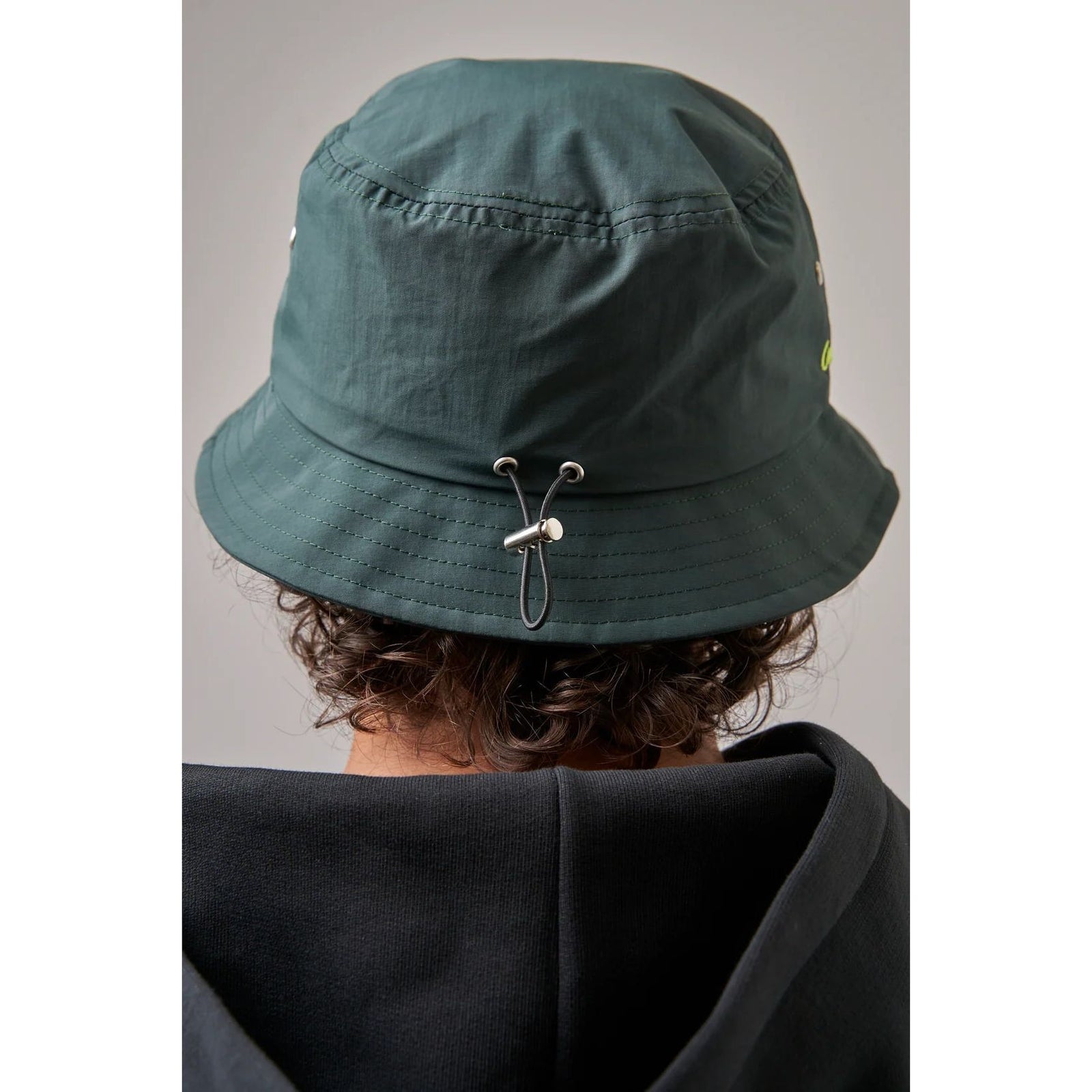 AZAT MARD GREEN AZAT MARD BUCKET HAT