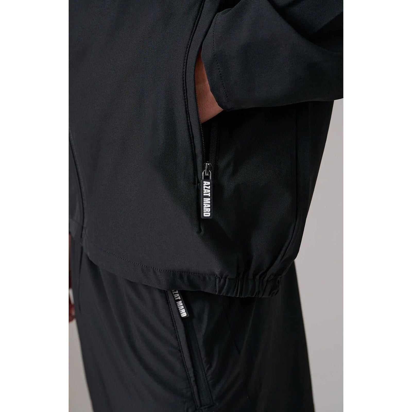 AZAT MARD BLACK ACTIVEWEAR WINDBREAKER - Yooto