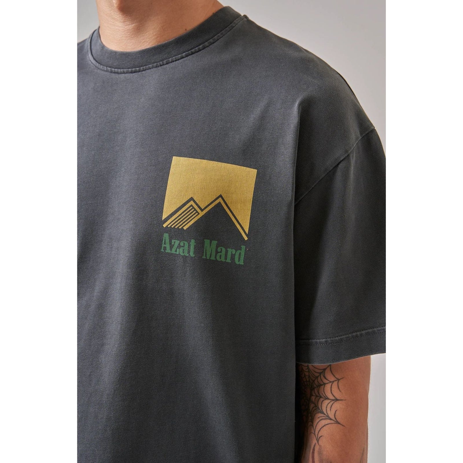 AZAT MARD SPECIAL BLENDS WASHED BLACK T-SHIRT