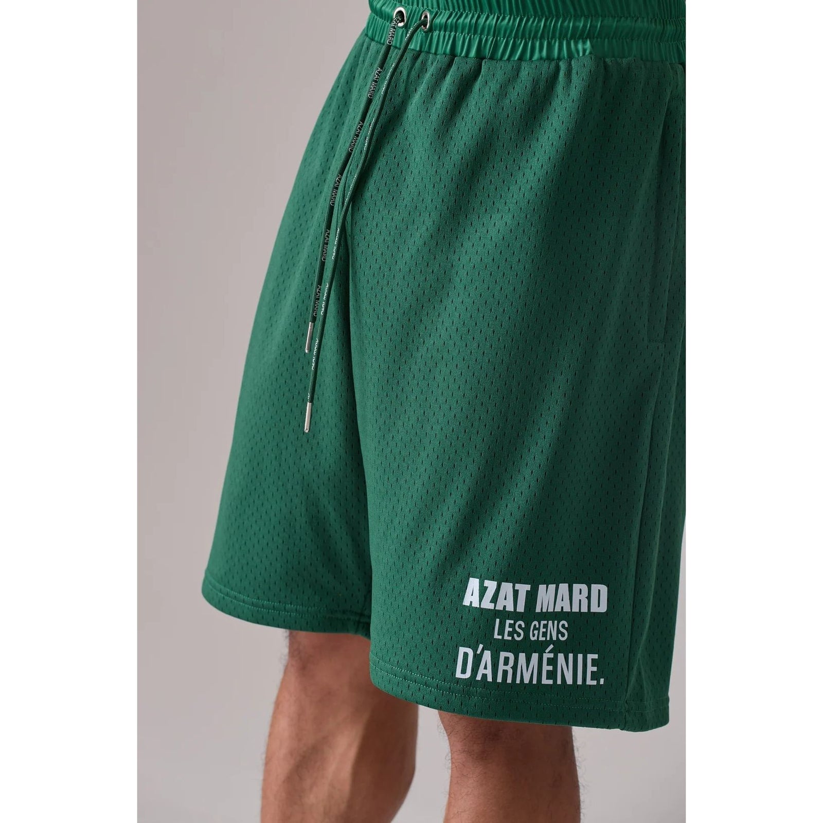 AZAT MARD LES GENS NAVY/GREEN MESH SHORTS - Yooto