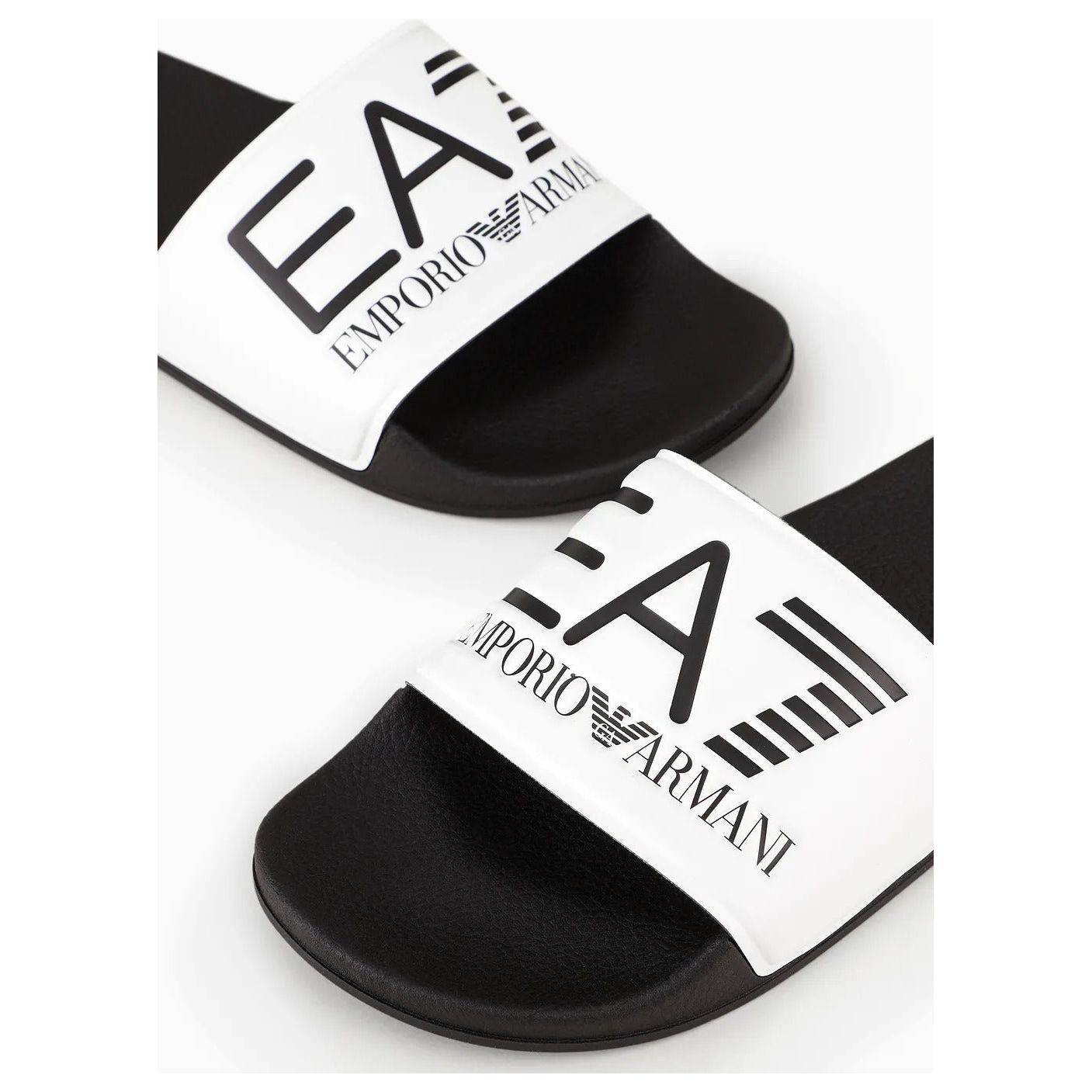 EA7 SLIDERS WITH OVERSIZED LOGO