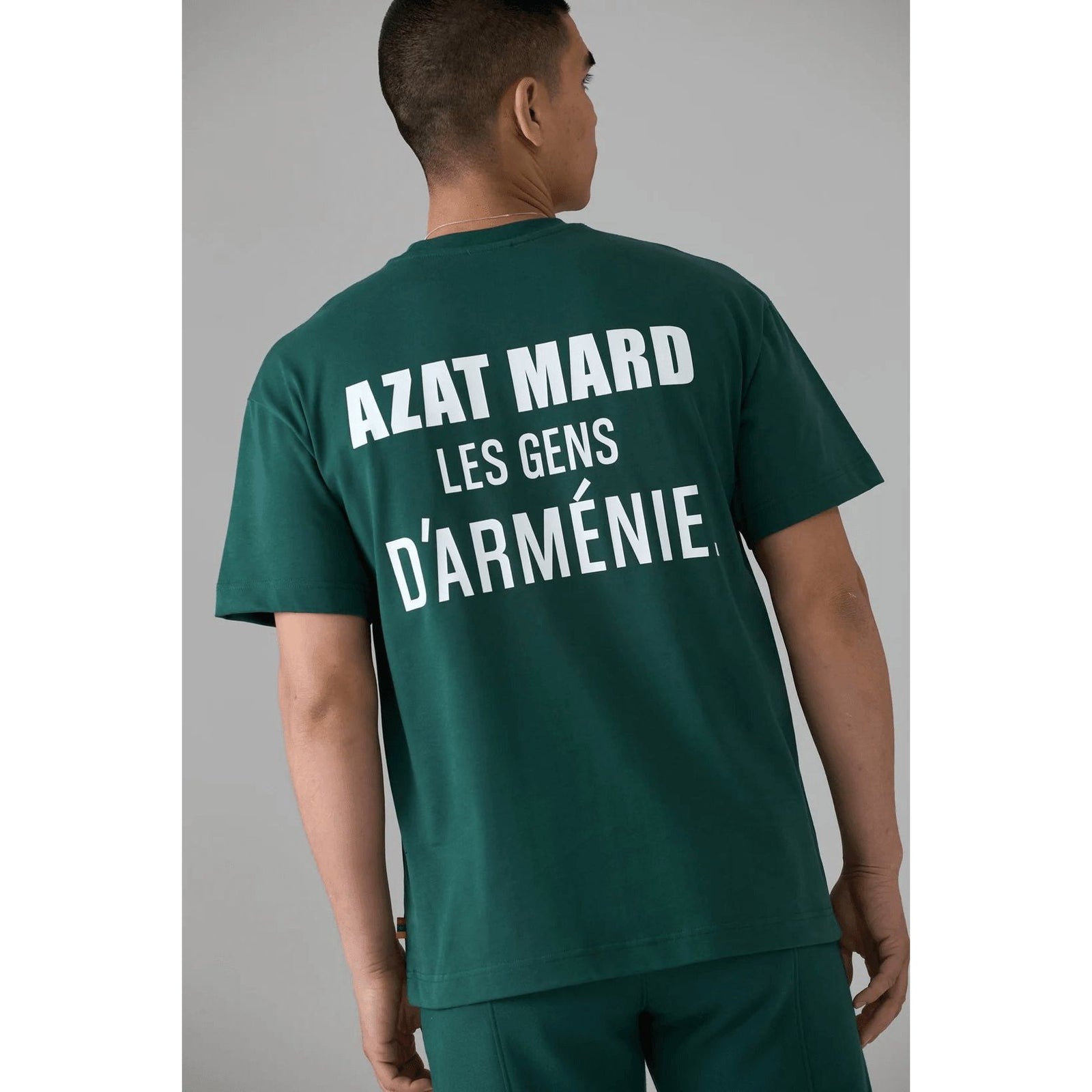 AZAT MARD LES GENS GREEN T-SHIRT