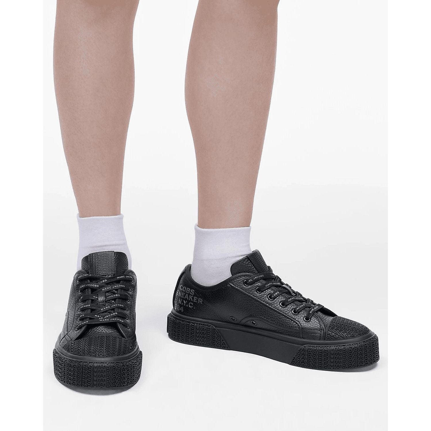 Marc Jacobs THE LEATHER
SNEAKER