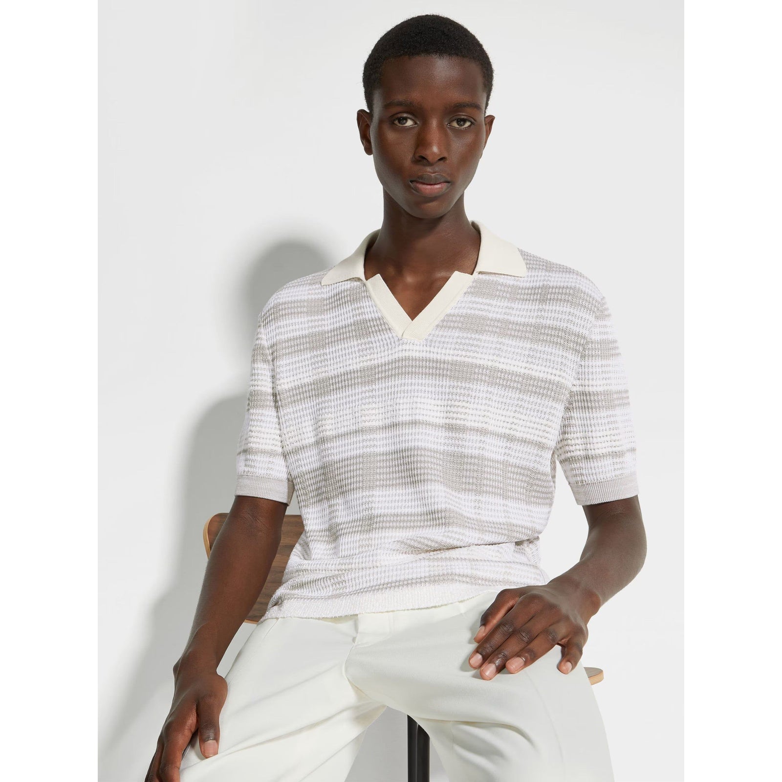 ZEGNA WHITE AND DARK TAUPE COTTON AND SILK BLEND POLO SHIRT