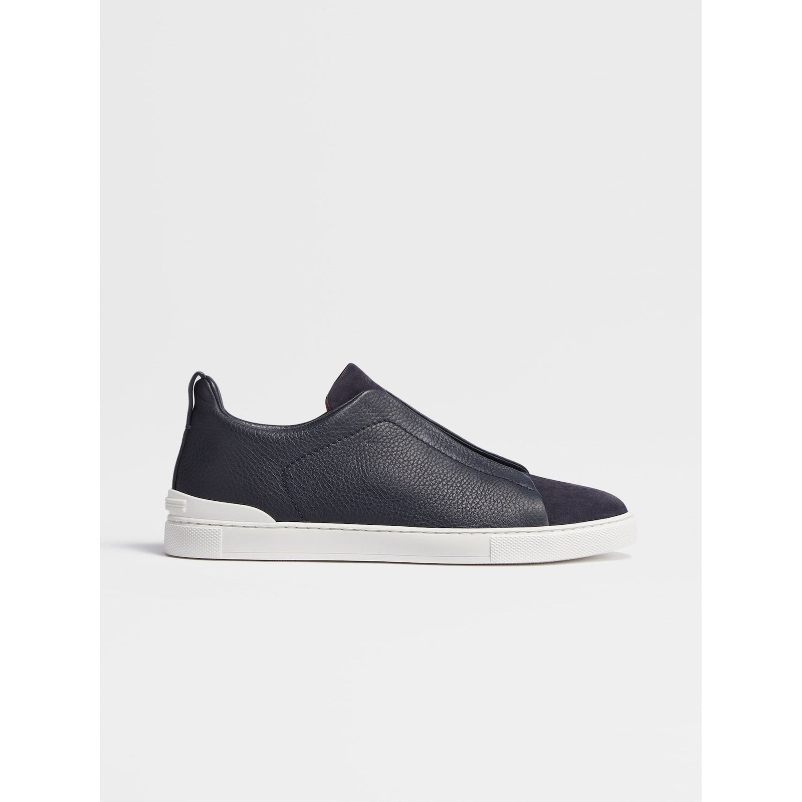 ZEGNA Navy Blue Grained Leather and Suede Triple Stitch™ Low Top Sneakers