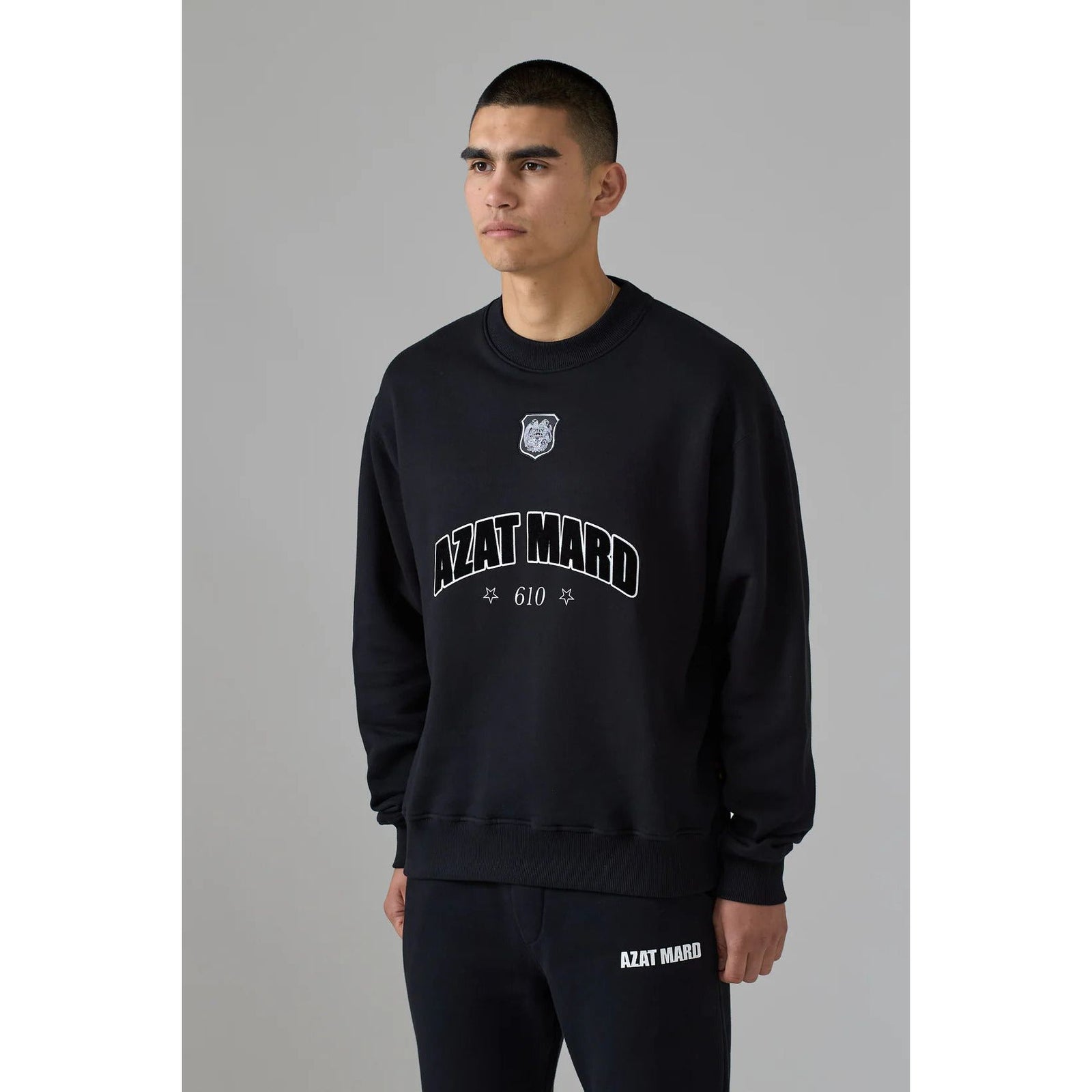 AZAT MARD BLACK FRONT CREST SWEATER