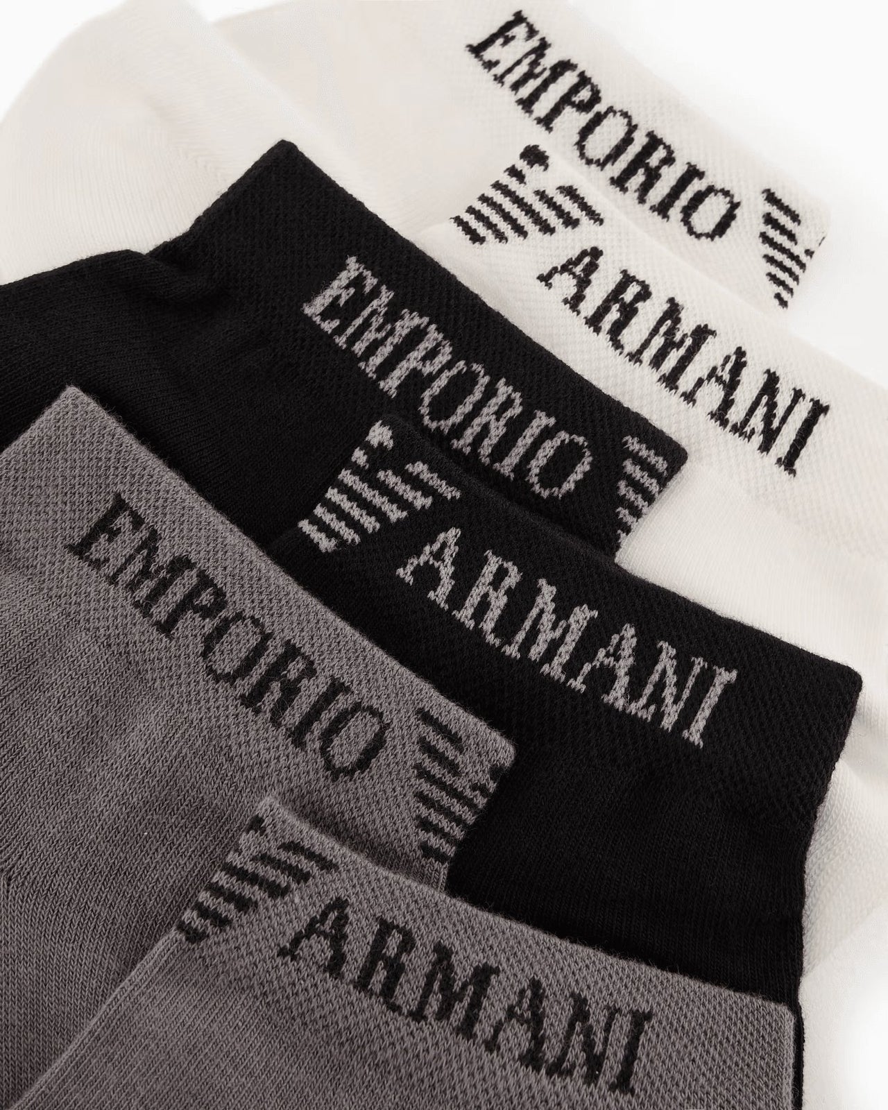 EMPORIO ARMANI Three-pack of socks with jacquard Emporio Armani logo