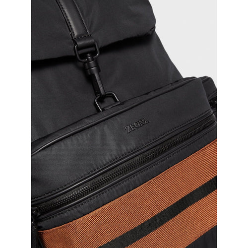 Ներբեռնեք պատկերը Պատկերասրահի դիտիչում՝ Black Technical Fabric Backpack - Yooto
