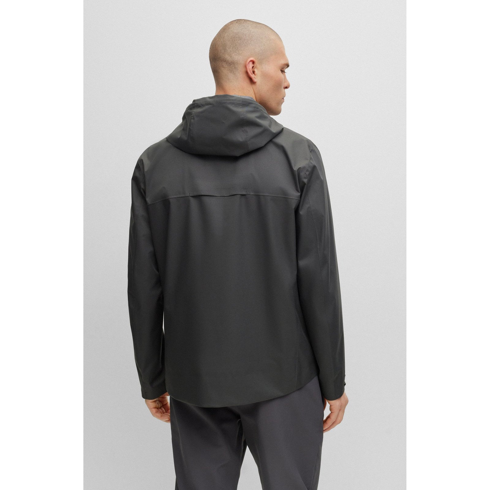 BOSS WATER-REPELLENT JACKET WITH VENTILATION ON THE BACK - Yooto