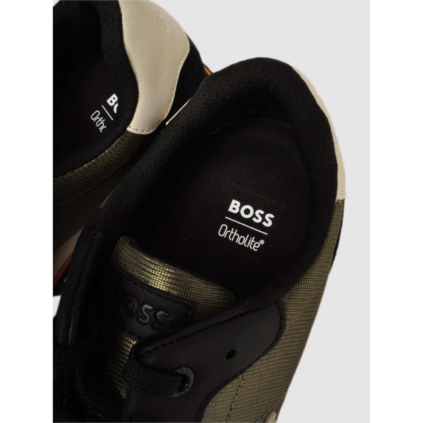 BOSS RUNNING-STYLE TRAINERS IN MIXED MATERIALS WITH RAISED LOGO - Yooto