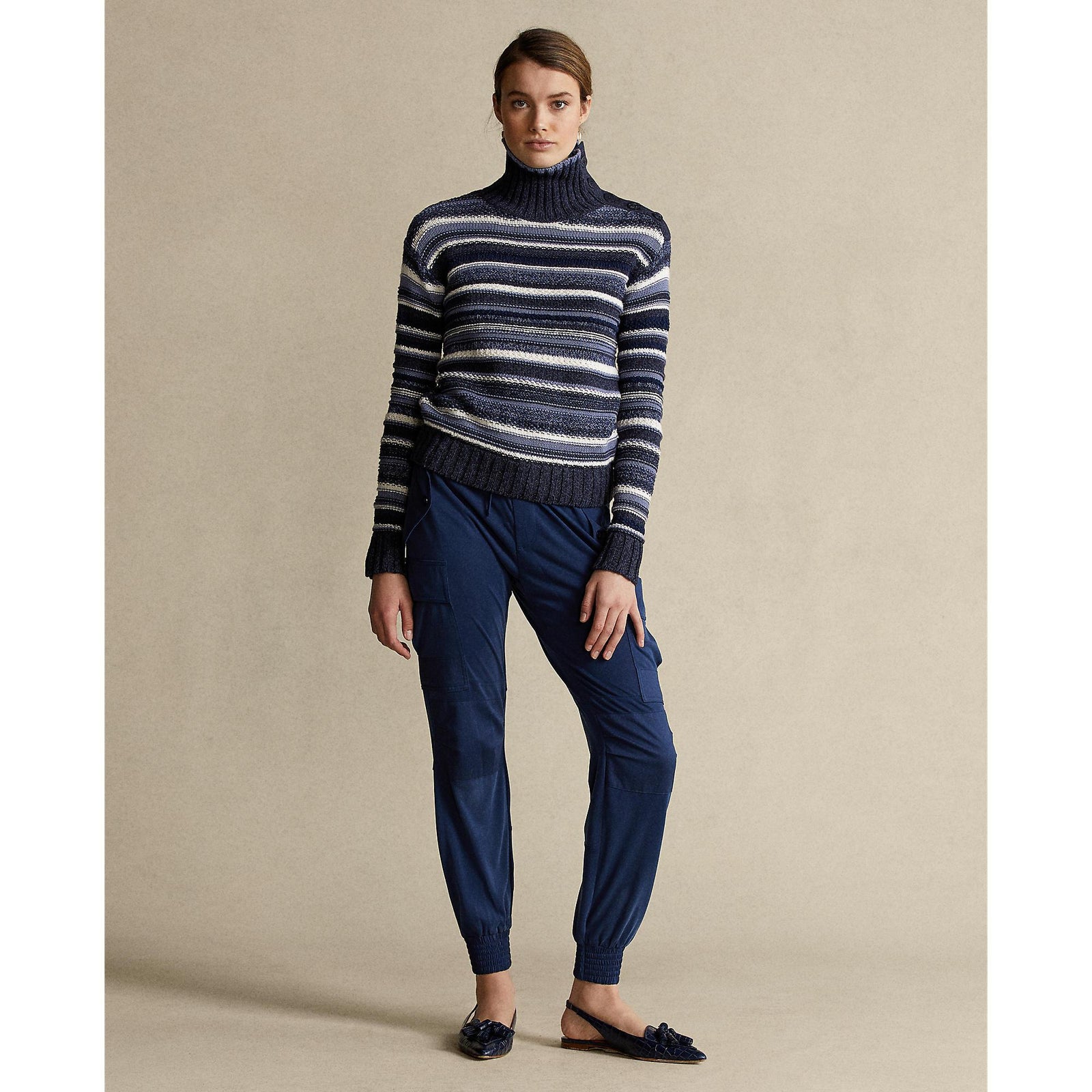STRIPED BUTTONED-PLACKET TURTLENECK - Yooto