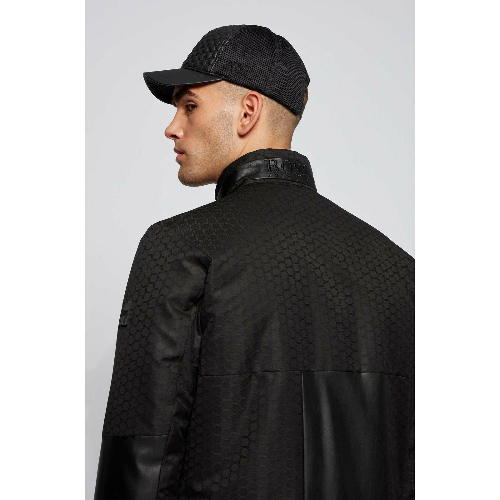 WATER-REPELLENT HEXAGONAL JACQUARD JACKET WITH FAUX-LEATHER PANELS - Yooto